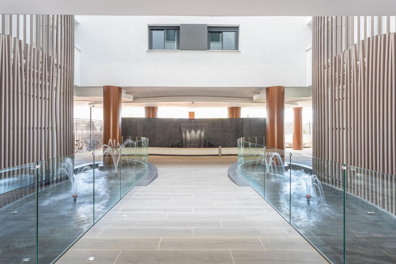 Green Infinity Luxury Apartment By Ghr Rentals Естепона Екстер'єр фото